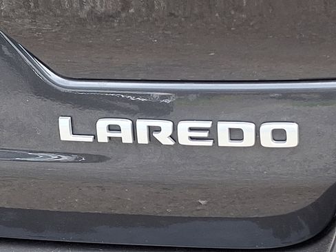 New 2025 Jeep Grand Cherokee Laredo X image 15