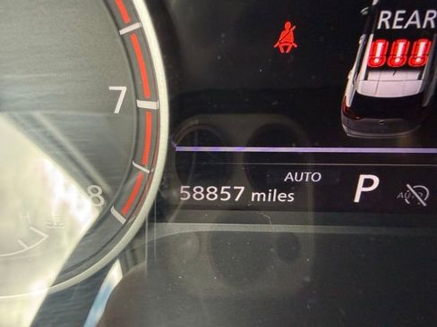 Used 2024 Nissan Rogue SV image 15