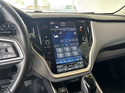 Used 2023 Subaru Outback Premium image 26