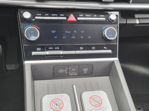 New 2026 Hyundai Santa Fe SE FWD image 19