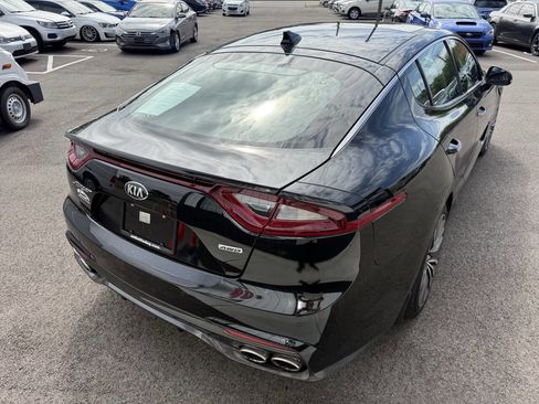 Used 2018 Kia Stinger Premium AWD/4WD image 8