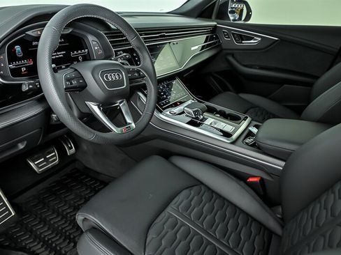 Used 2026 Audi RS Q8 performance AWD/4WD image 16