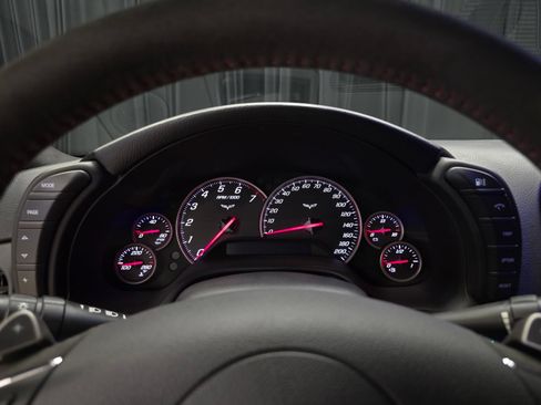 Used 2012 Chevrolet Corvette Grand Sport w/ 3LT Preferred Equipment Group RWD image 26