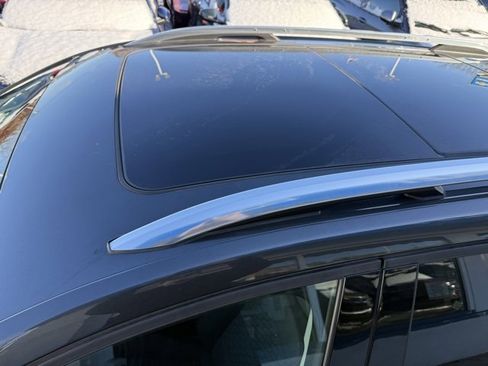 Used 2020 Chevrolet Equinox LT image 9