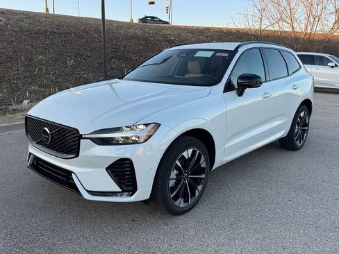 New 2026 Volvo XC60 B5 Plus w/ Climate Package image 1