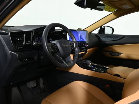 Used 2025 Lexus NX 350h AWD w/ Accessory Package (2T) image 15