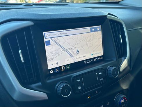 Used 2022 GMC Terrain SLE w/ Driver Convenience Package image 28