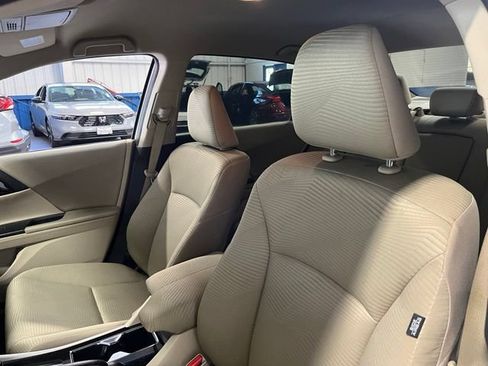 Used 2016 Honda Accord LX image 24