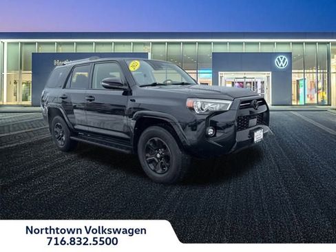 Used 2023 Toyota 4Runner SR5 Premium image 1