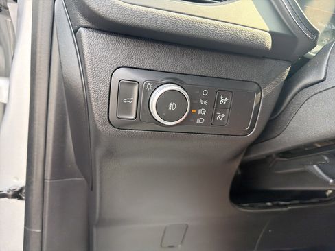 Used 2020 Ford Escape Titanium AWD/4WD image 30