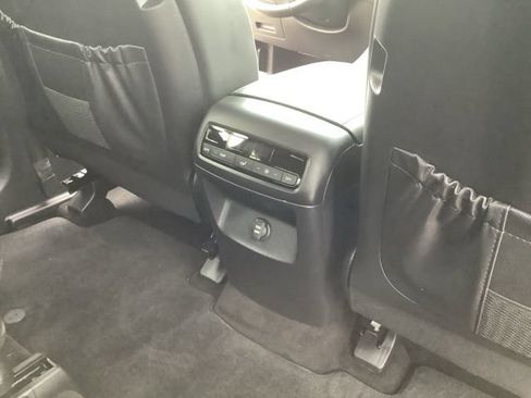 Certified 2025 Hyundai Palisade SEL AWD/4WD image 24