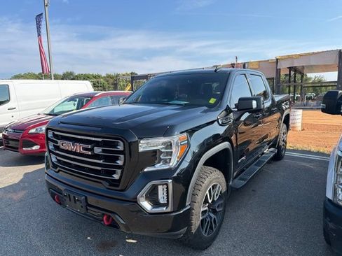 Used 2019 GMC Sierra 1500 AT4 w/ AT4 Premium Package AWD/4WD image 1