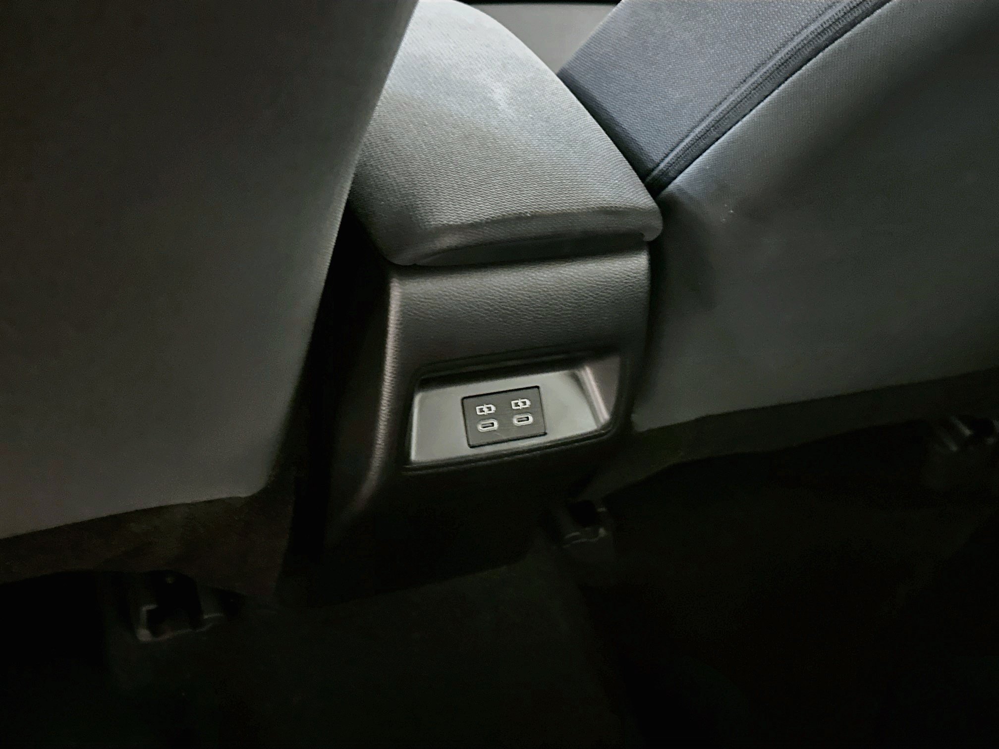 Used 2026 Toyota Corolla LE FWD image 27