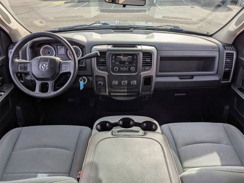 Used 2017 RAM 1500 ST w/ SXT Appearance Group image 22