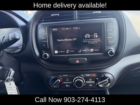 Used 2025 Kia Soul LX w/ LX Technology Package FWD image 27