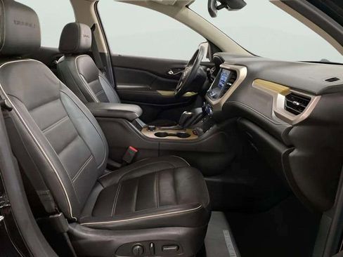 Used 2018 GMC Acadia Denali w/ Technology Package FWD image 93
