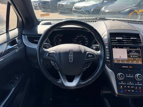 Used 2019 Lincoln MKC Reserve w/ MKC Climate Package AWD/4WD image 11