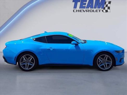 Used 2026 Ford Mustang Coupe RWD image 4