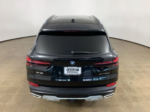 Used 2024 BMW X5 xDrive50e w/ Premium Package image 11