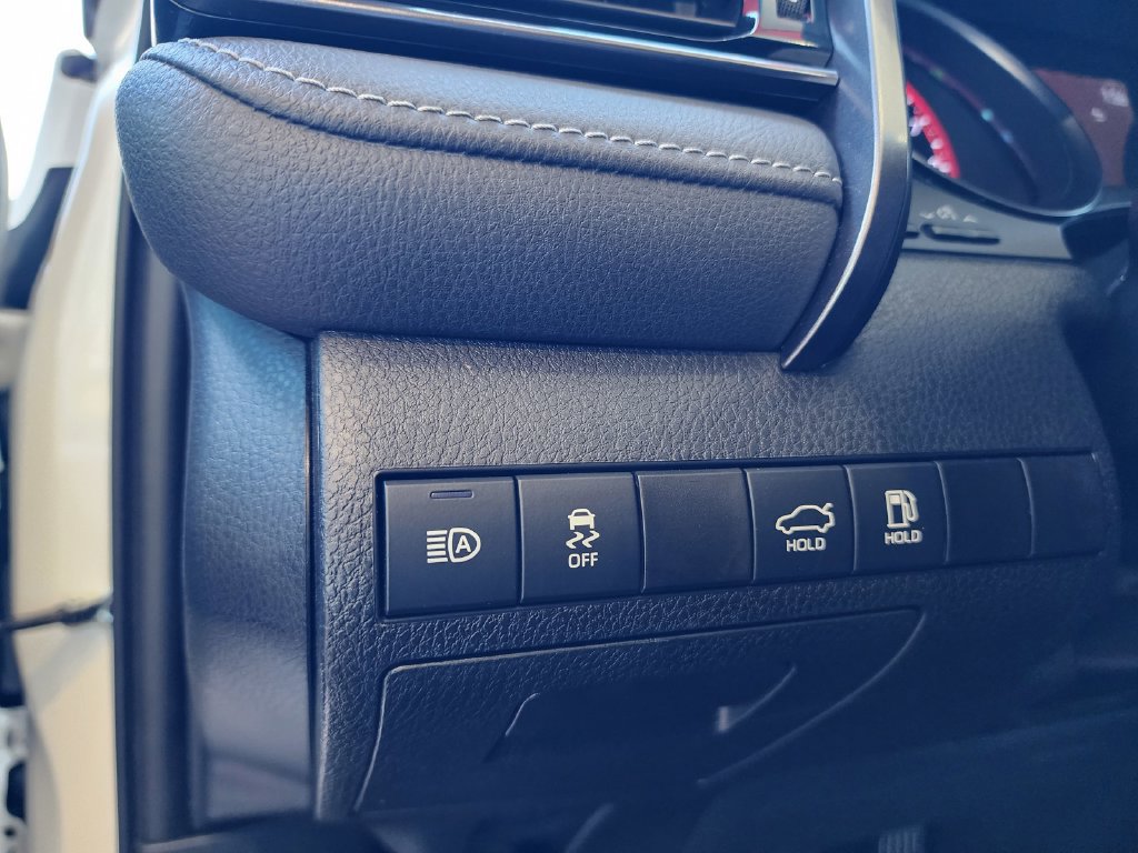 Used 2023 Toyota Camry XSE FWD image 17