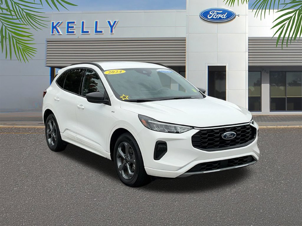 Certified 2024 Ford Escape ST-Line w/ Tech Pack #1 FWD image 7