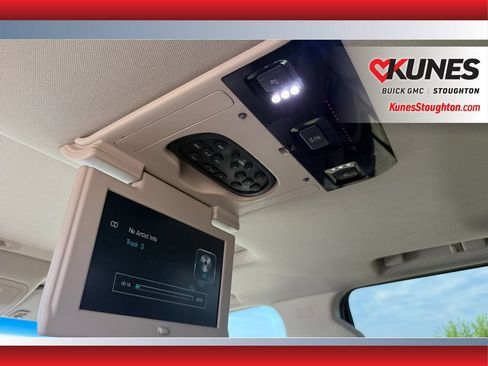 Used 2015 Chevrolet Suburban LTZ AWD/4WD image 46