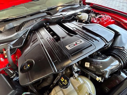Used 2022 Ford Mustang GT w/ Black Accent Package RWD image 22