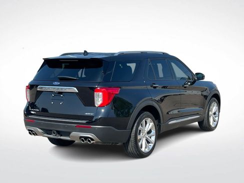 Used 2023 Ford Explorer Platinum w/ Technology Package AWD/4WD image 8