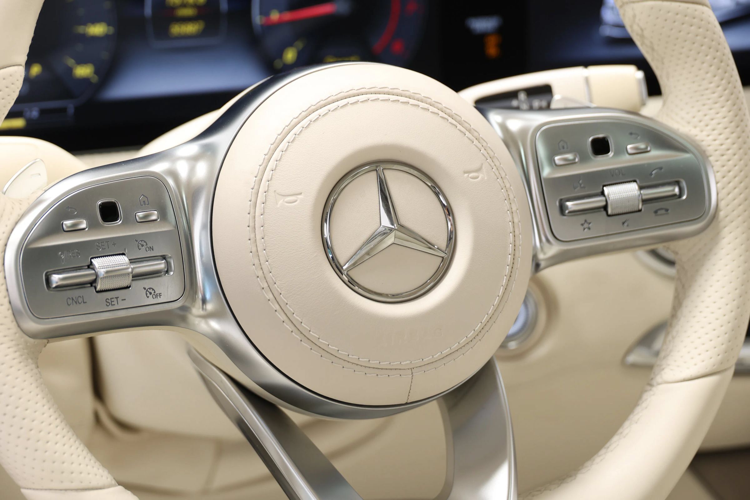 Used 2019 Mercedes-Benz S 560 4MATIC Coupe image 26