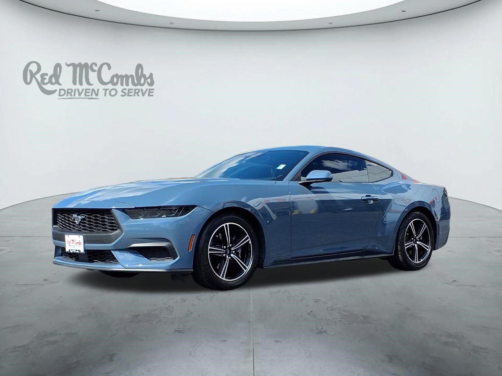 Used 2025 Ford Mustang Coupe RWD image 1