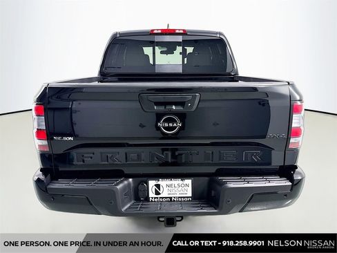 New 2026 Nissan Frontier SV w/ SV Convenience Package image 6