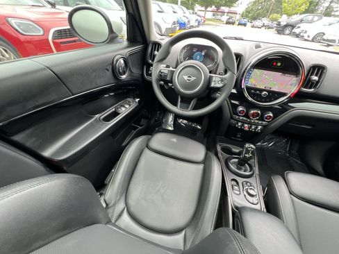 Used 2024 MINI Cooper Countryman S FWD image 4