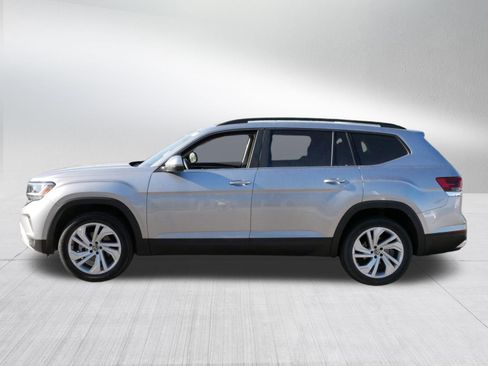 Used 2022 Volkswagen Atlas SE w/ Panoramic Sunroof Package AWD/4WD image 4