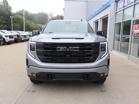 New 2026 GMC Sierra 1500 Elevation w/ Elevation Premium Package AWD/4WD image 5