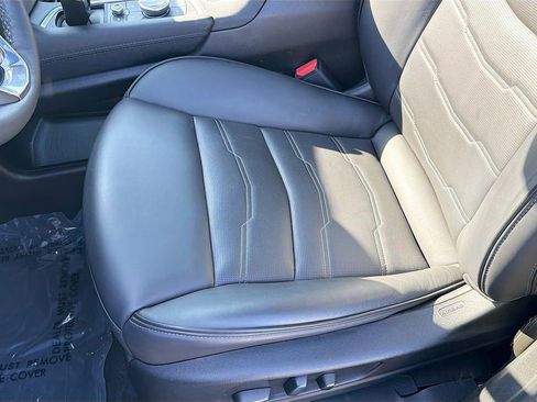 Certified 2025 Cadillac XT6 Premium Luxury w/ Platinum Package AWD/4WD image 16