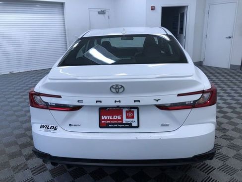 Certified 2025 Toyota Camry SE image 13
