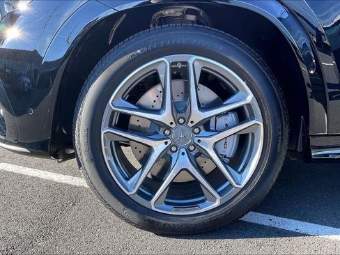 New 2026 Mercedes-Benz GLE 53 AMG 4MATIC Coupe image 11