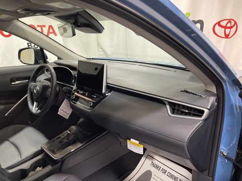 New 2026 Toyota Corolla Cross XLE image 13