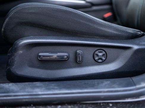 Used 2018 Honda Accord EX image 16