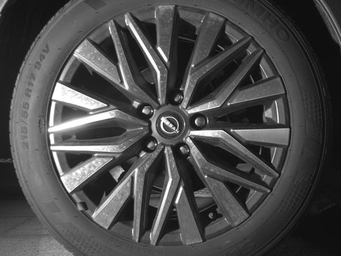 Used 2025 Nissan Altima 2.5 SV image 15