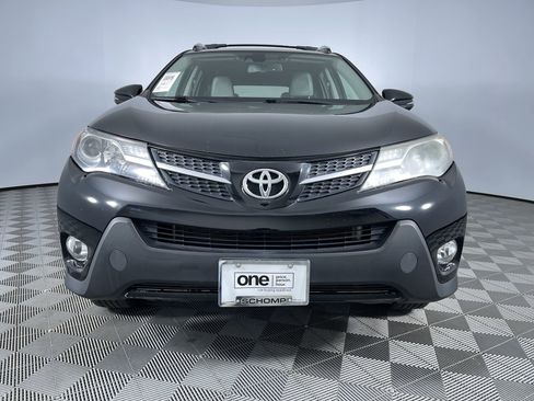 Used 2014 Toyota RAV4 Limited w/ Technology Package image 28