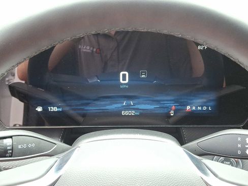 Used 2025 Chevrolet Equinox LT w/ Safety and Technology Package image 20