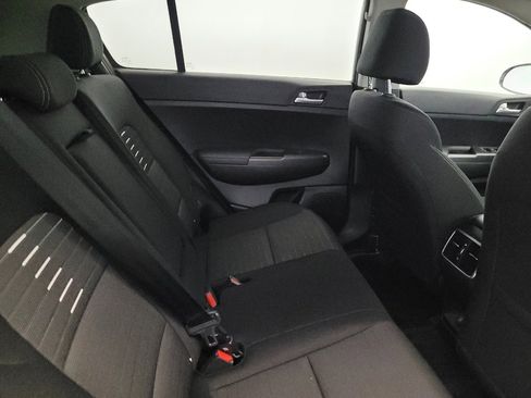 Used 2021 Kia Sportage LX w/ LX AWD Popular Package image 19