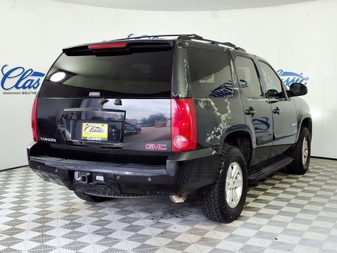 Used 2007 GMC Yukon SLT w/ SLT Preferred Equipment Group RWD image 6