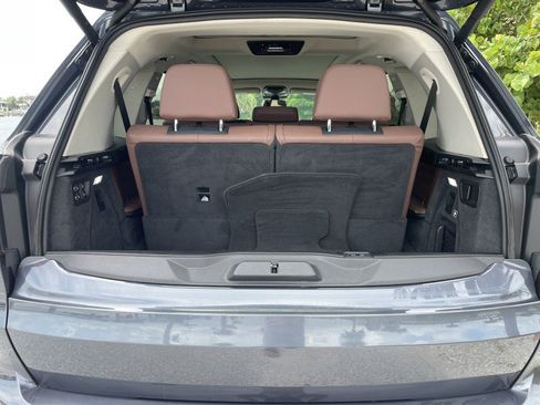 Used 2019 BMW X7 xDrive50i w/ Premium Package AWD/4WD image 42