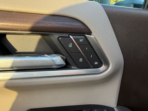 New 2026 GMC Sierra 2500 SLT w/ Max Trailering Package image 25