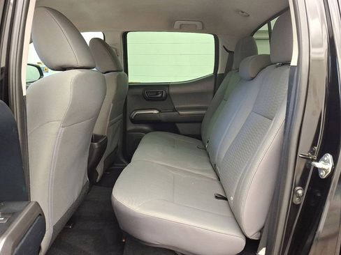 Certified 2016 Toyota Tacoma SR5 image 20