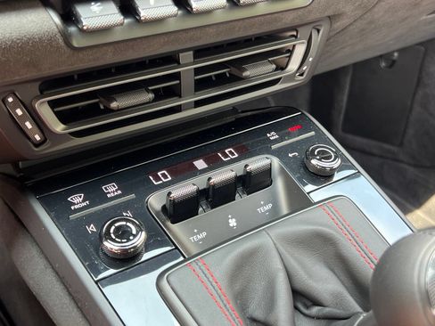 Certified 2022 Porsche 911 GT3 RWD image 33