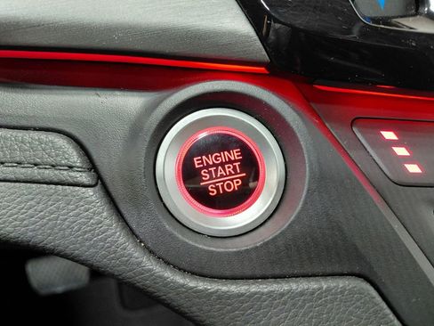 Used 2025 Honda Odyssey Sport-L image 39