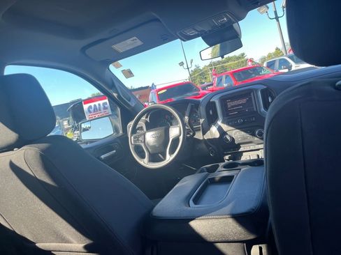 Used 2024 Chevrolet Silverado 1500 Custom Trail Boss image 27